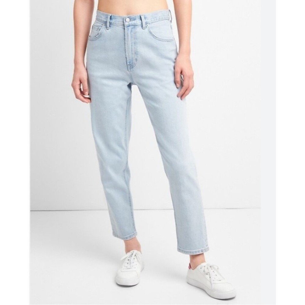 Gap High Rise Mom Jeans Tapered Light Indigo Size 29/8 Long 90s 80s